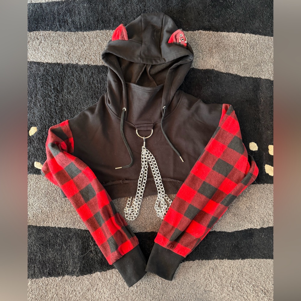 Current Mood Plaid Cropped Hoodie with Chain